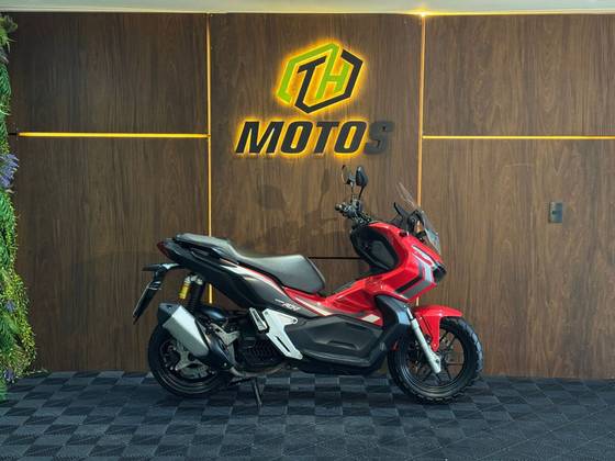 HONDA ADV 